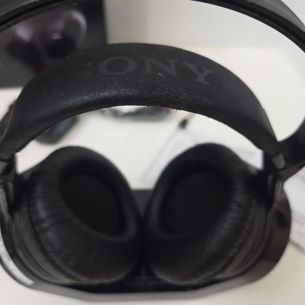 Sony MDR-RF925R Headband Wireless Headphones Black EUC New Ear Pads